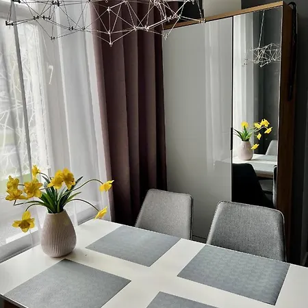 Lawendowe Nocowanie Zdrojowa 9 Lok1a *