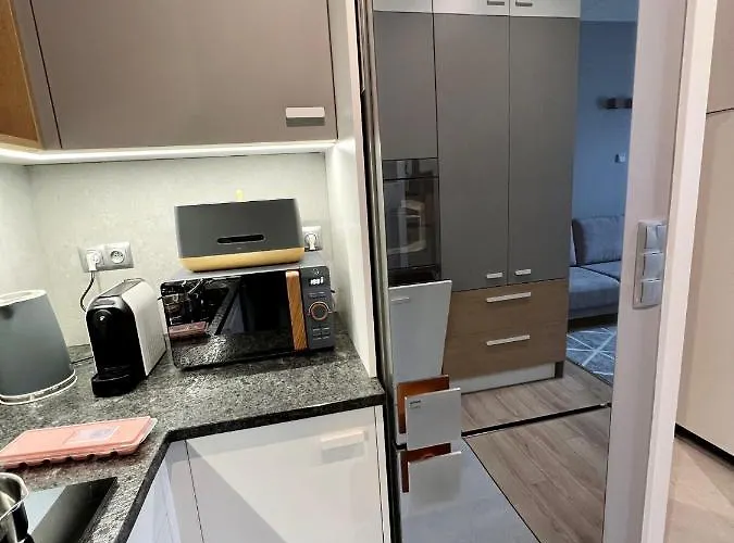 Lawendowe Nocowanie Zdrojowa 9 Lok1a Apartament *